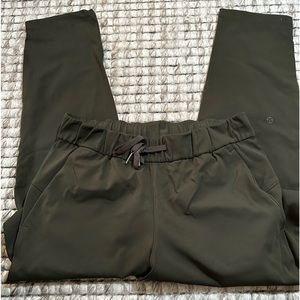 Lululemon city pants
